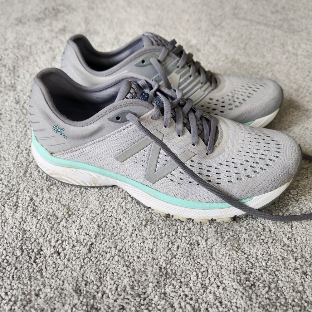 New Balance Women's Gray Running Shoes